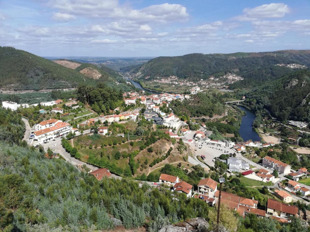 Mondalva Guesthouse Sao Pedro de Alva Εξωτερικό φωτογραφία